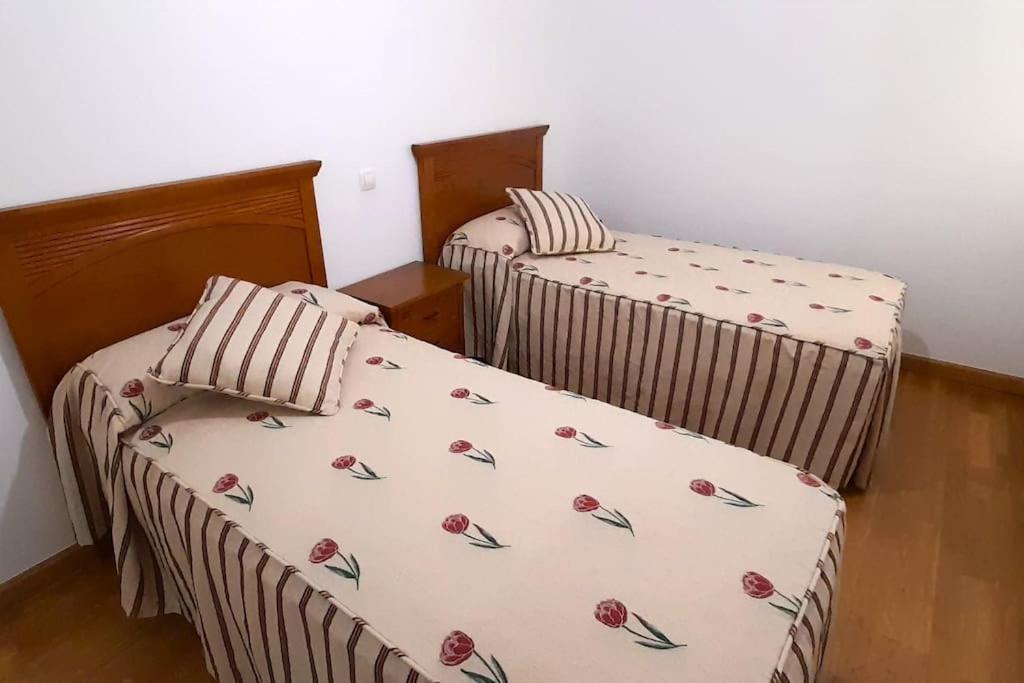 Apartamento Vistas Al Mar Con Piscina Y Terraza Foz Exteriör bild